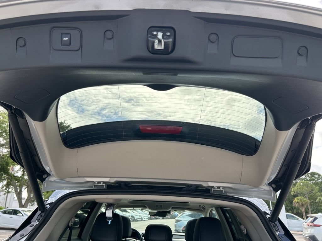 Certified 2024 Nissan Murano SL FWD image 52