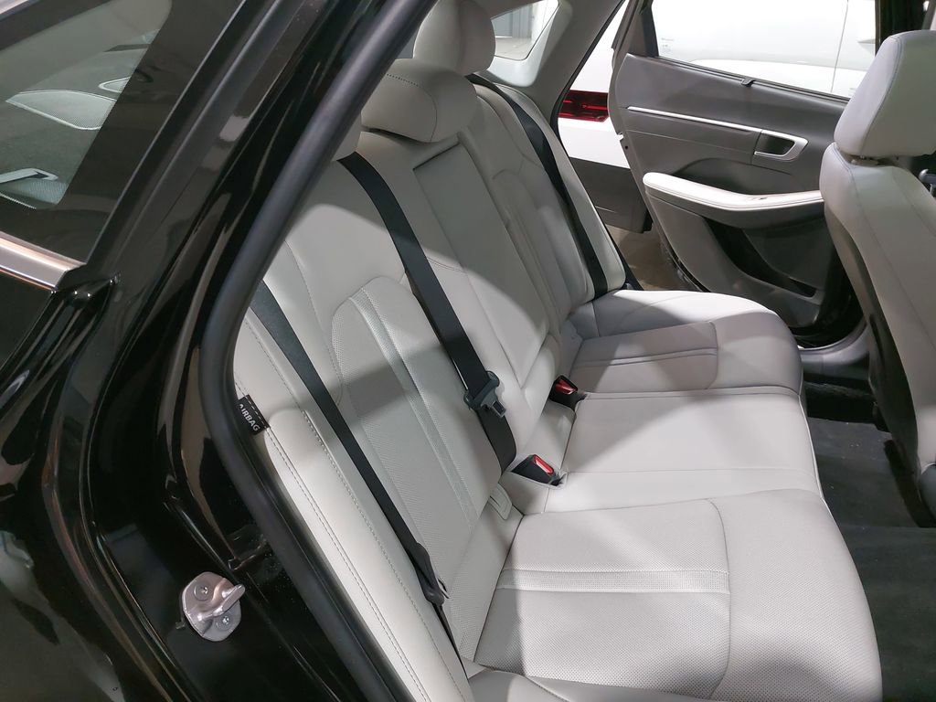 Certified 2025 Hyundai Sonata Limited image 12