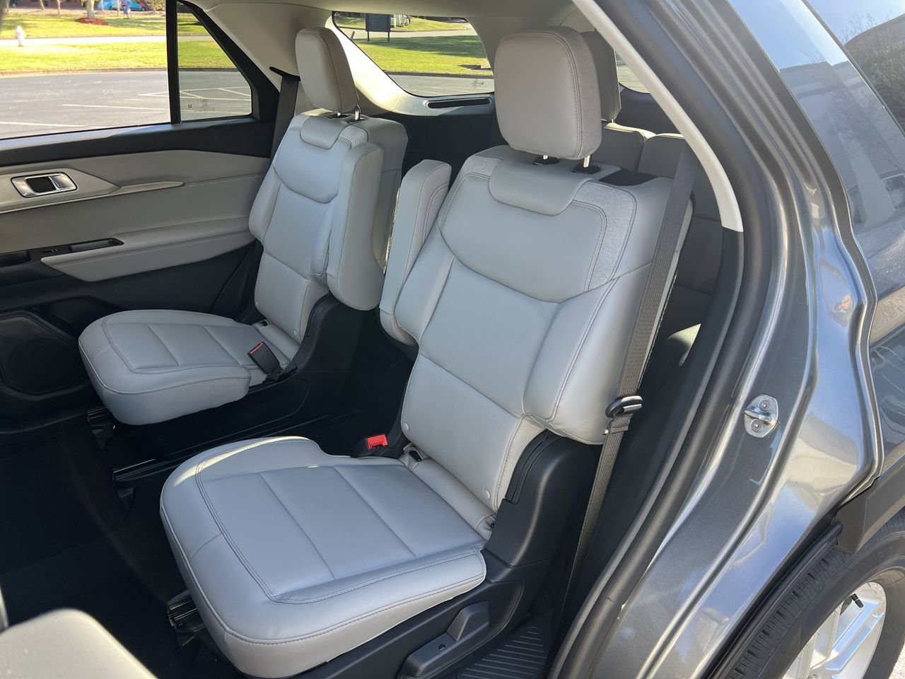 New 2026 Ford Explorer Active w/ Active Comfort Package image 17
