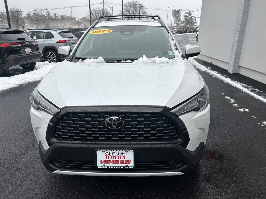 Used 2023 Toyota Corolla Cross LE image 3