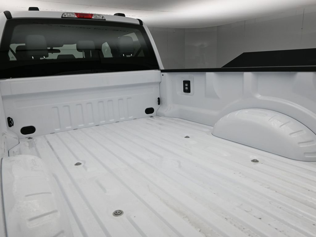 New 2026 Ford F350 XL w/ FX4 Off-Road Package AWD/4WD image 19