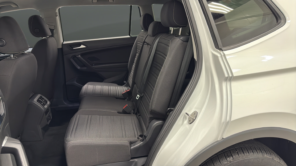 Used 2023 Volkswagen Tiguan S FWD image 22
