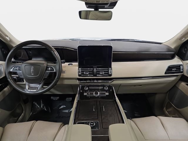 Certified 2020 Lincoln Navigator L Reserve w/ Equipment Group 208A Reserve image 9