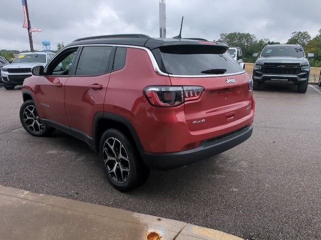 New 2026 Jeep Compass Limited AWD/4WD image 28