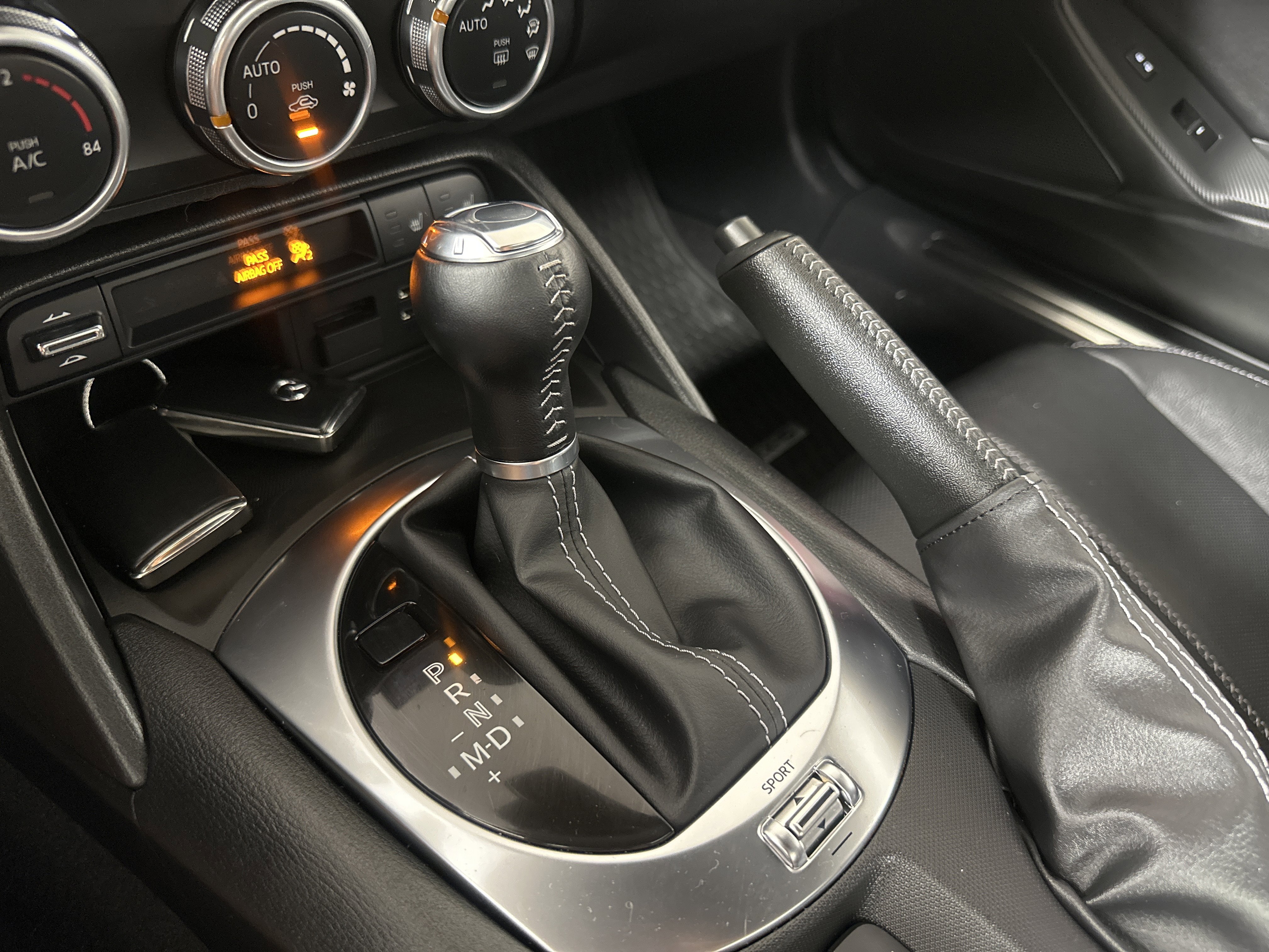 Used 2023 MAZDA MX-5 Miata Grand Touring w/ Weather Package image 18