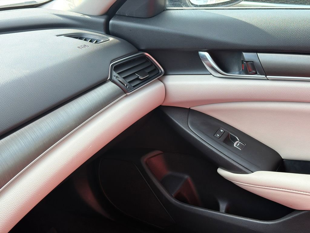 Used 2020 Honda Accord LX image 28