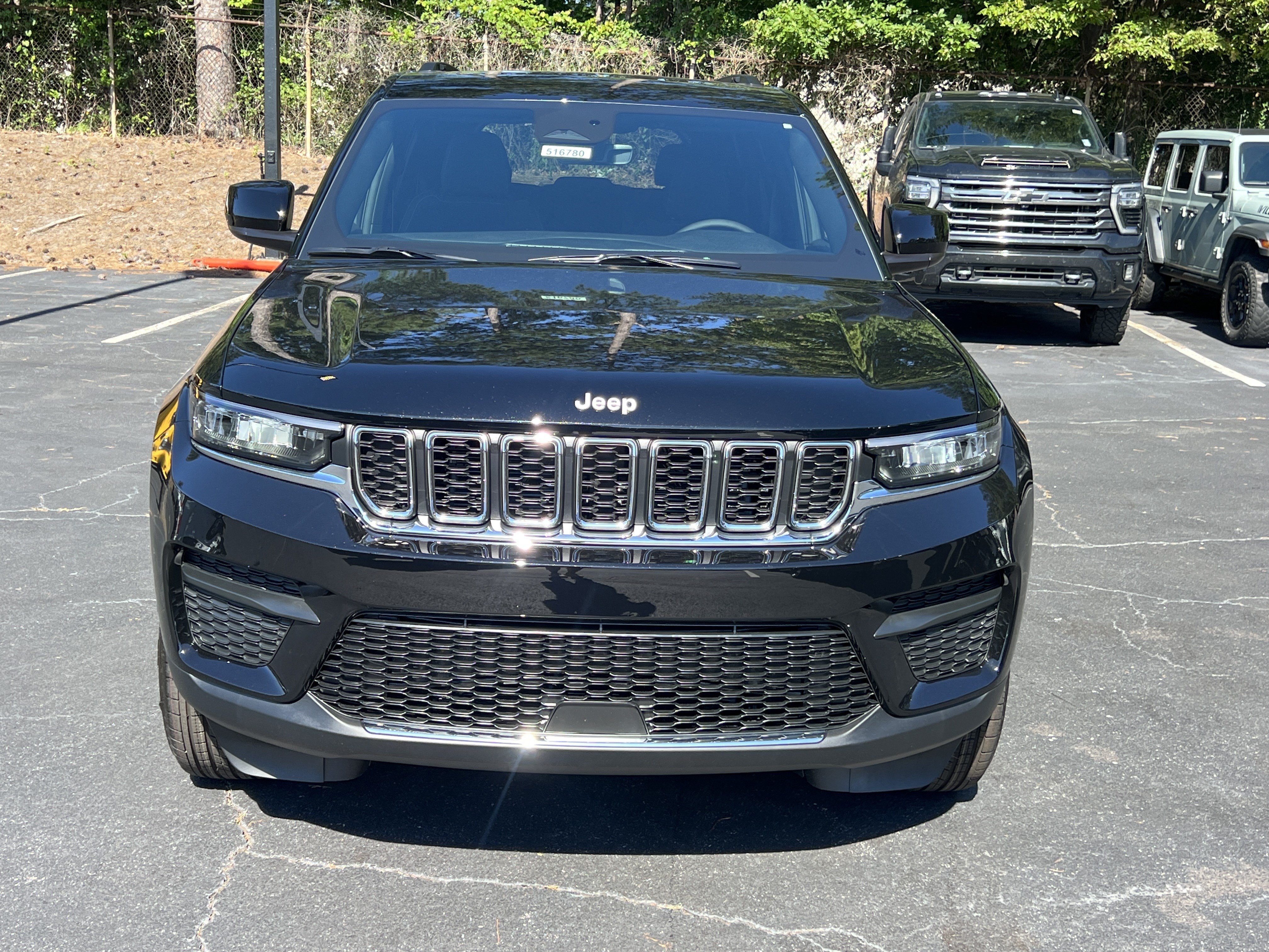 New 2026 Jeep Grand Cherokee Laredo X RWD video 2