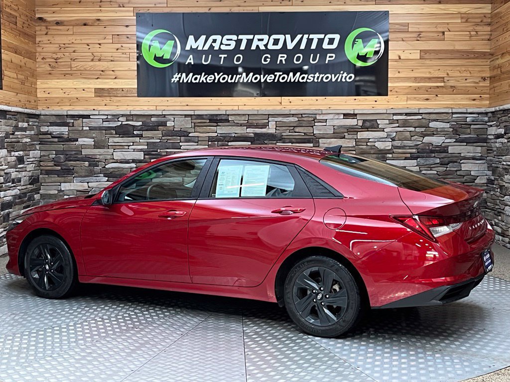 Used 2023 Hyundai Elantra SEL FWD image 17