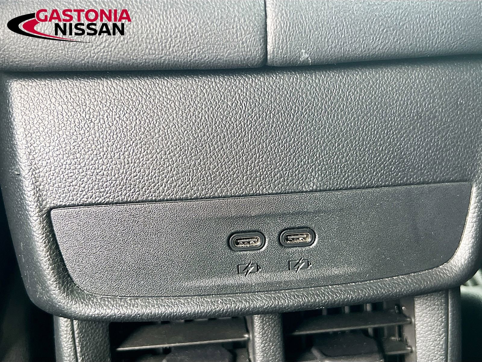 Used 2025 GMC Terrain Elevation image 33