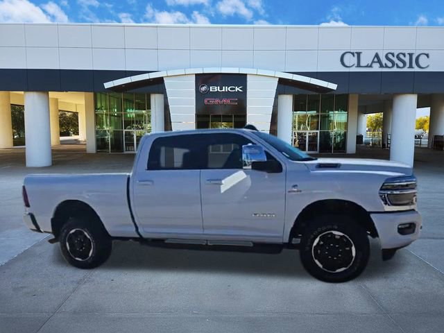 Used 2026 RAM 2500 Laramie AWD/4WD image 9