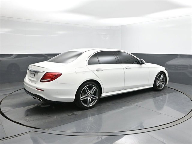 Used 2020 Mercedes-Benz E 350 Sedan image 11