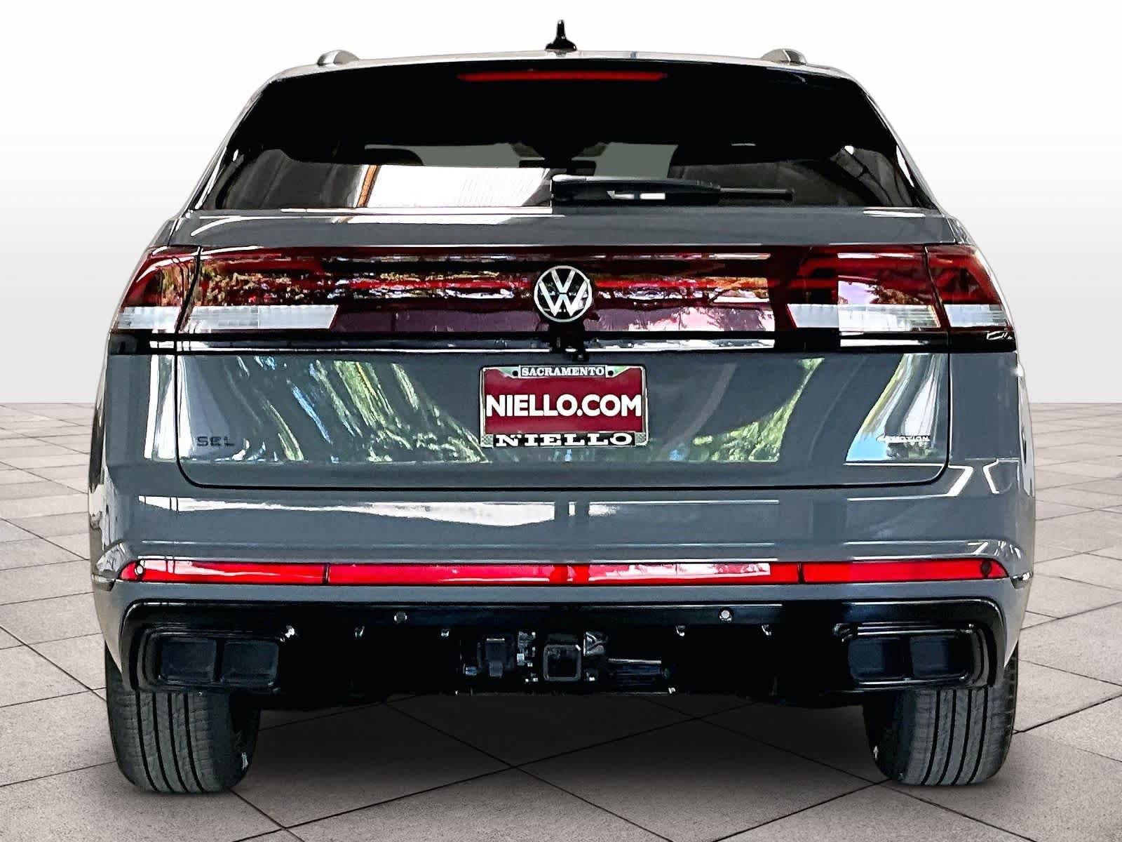 New 2026 Volkswagen Atlas Cross Sport SEL R-Line AWD/4WD image 6