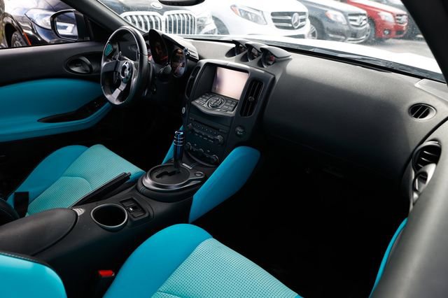 Used 2020 Nissan 370Z NISMO image 13