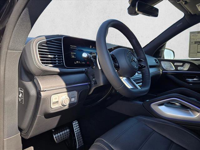 New 2026 Mercedes-Benz GLS 580 4MATIC image 8