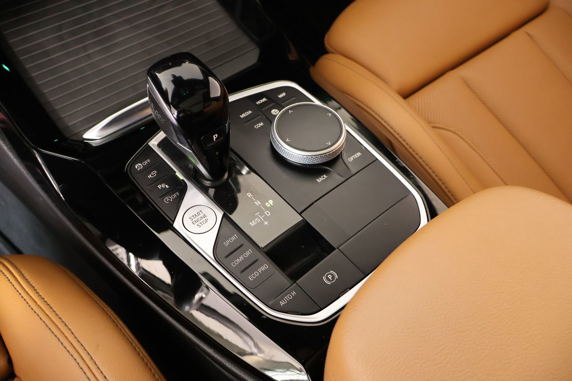 Used 2023 BMW X3 sDrive30i w/ Premium Package w/ZPA RWD image 9