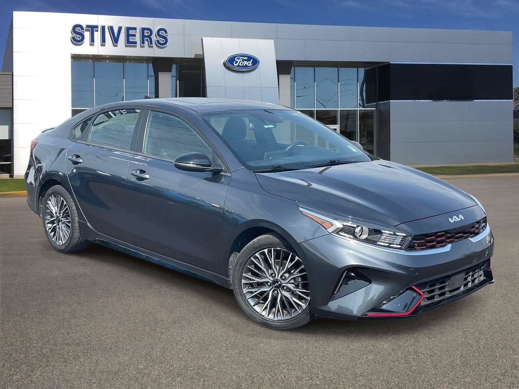 Used 2024 Kia Forte GT-Line w/ GT-Line Premium Package FWD image 1