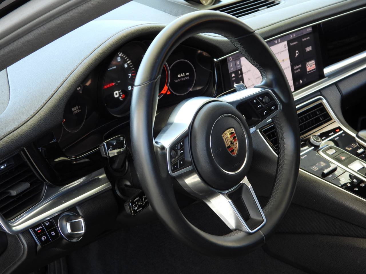 Used 2017 Porsche Panamera RWD image 67