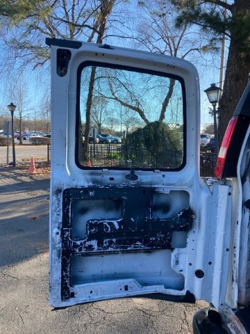 Used 2006 Chevrolet Express 2500 image 10