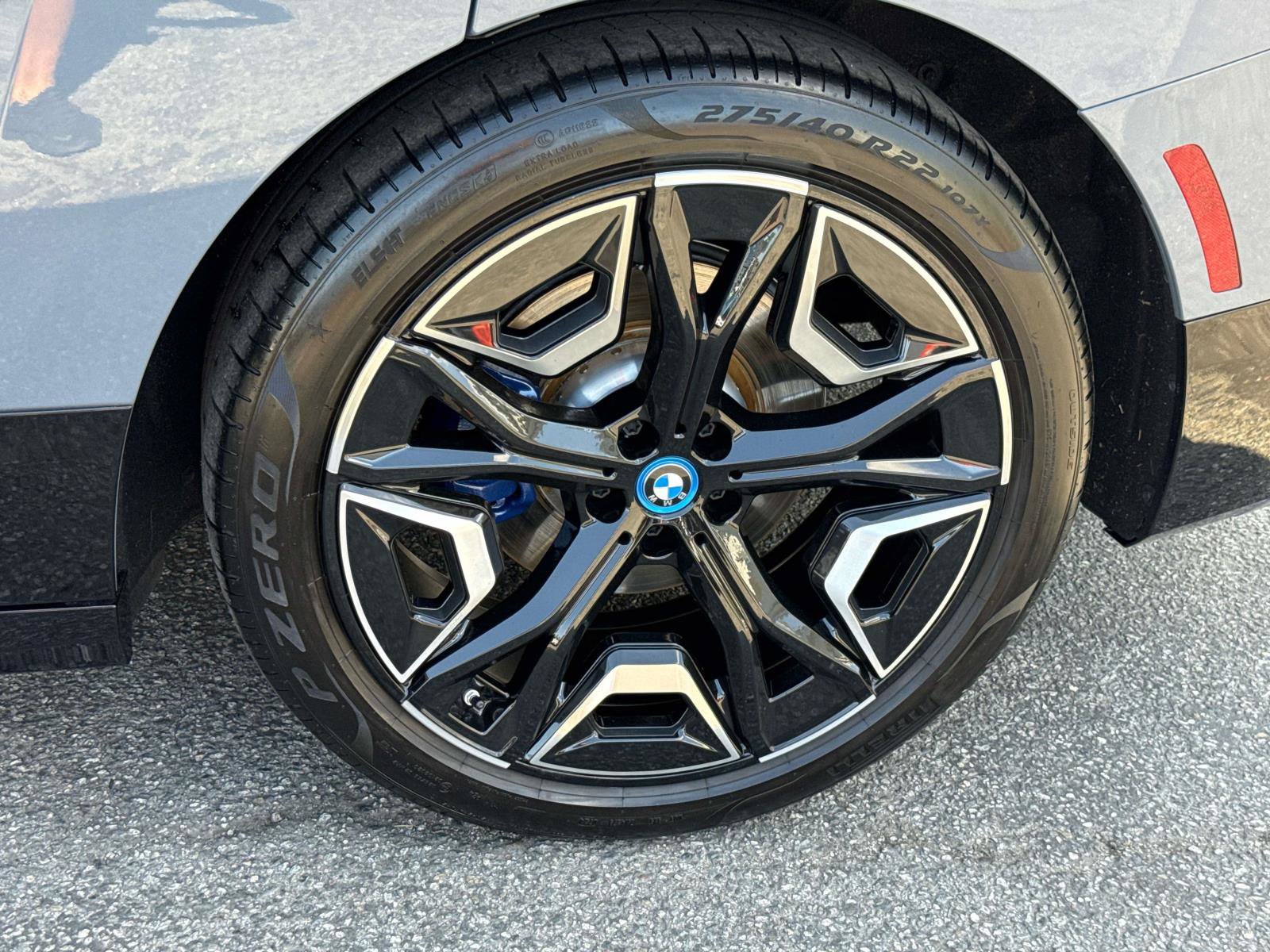 Used 2025 BMW iX M60 AWD/4WD image 31