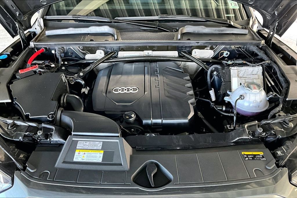 Used 2023 Audi Q5 2.0T Prestige w/ Prestige Package image 30