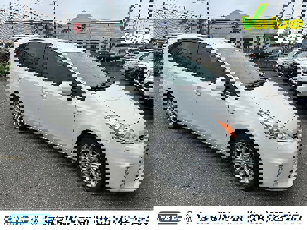 Used 2012 Toyota Prius V Five FWD image 1