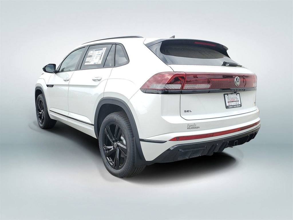 New 2026 Volkswagen Atlas Cross Sport SEL R-Line image 4