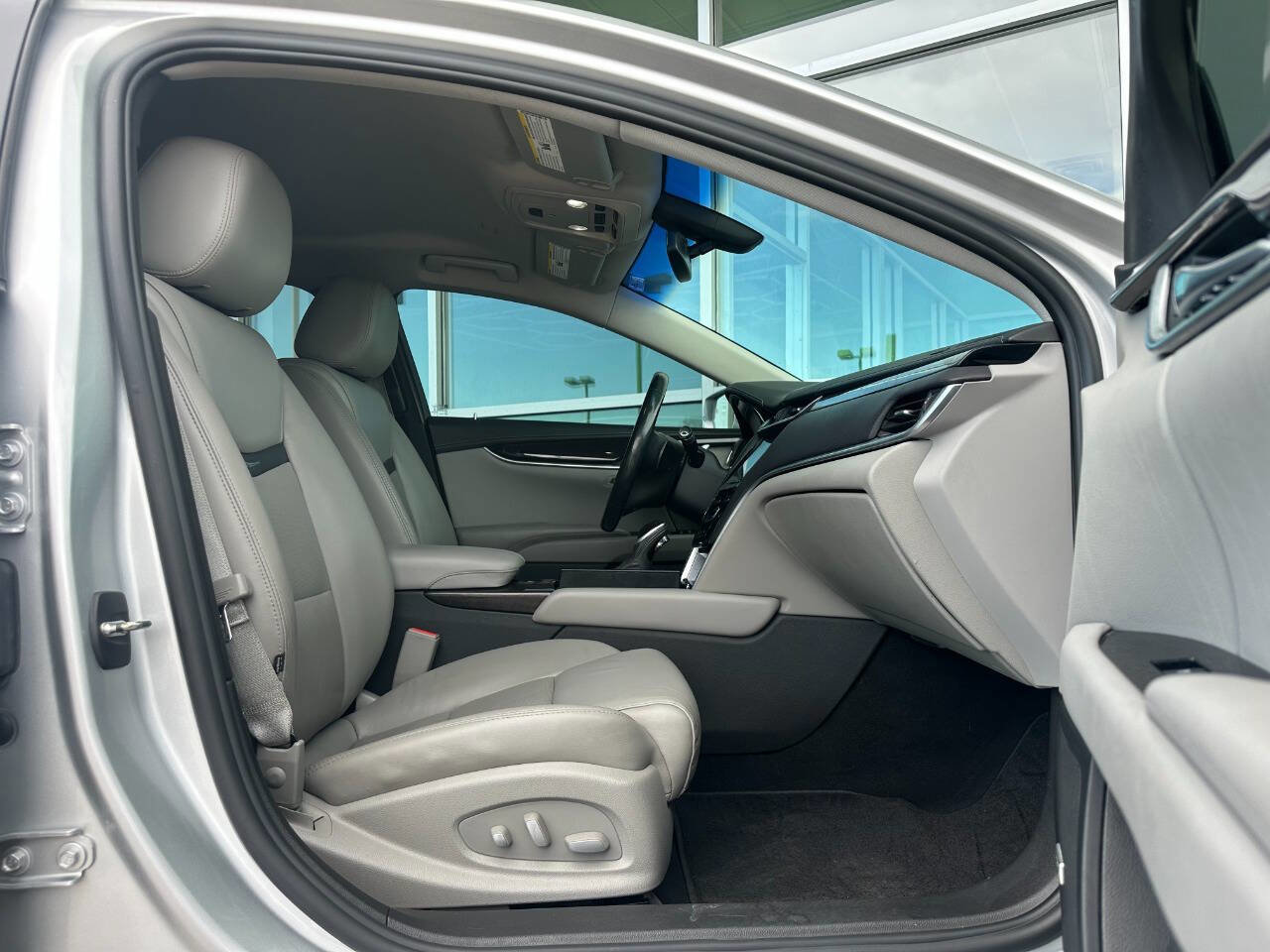 Used 2017 Cadillac XTS Luxury image 18