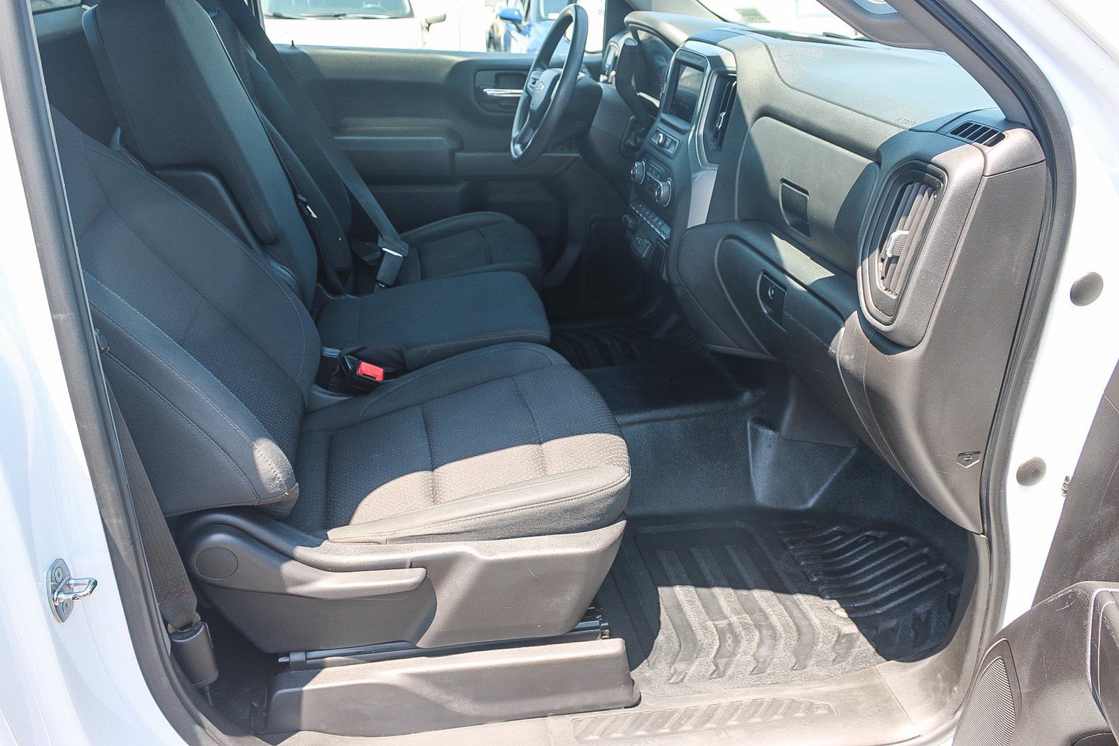 Used 2022 Chevrolet Silverado 1500 W/T RWD image 17