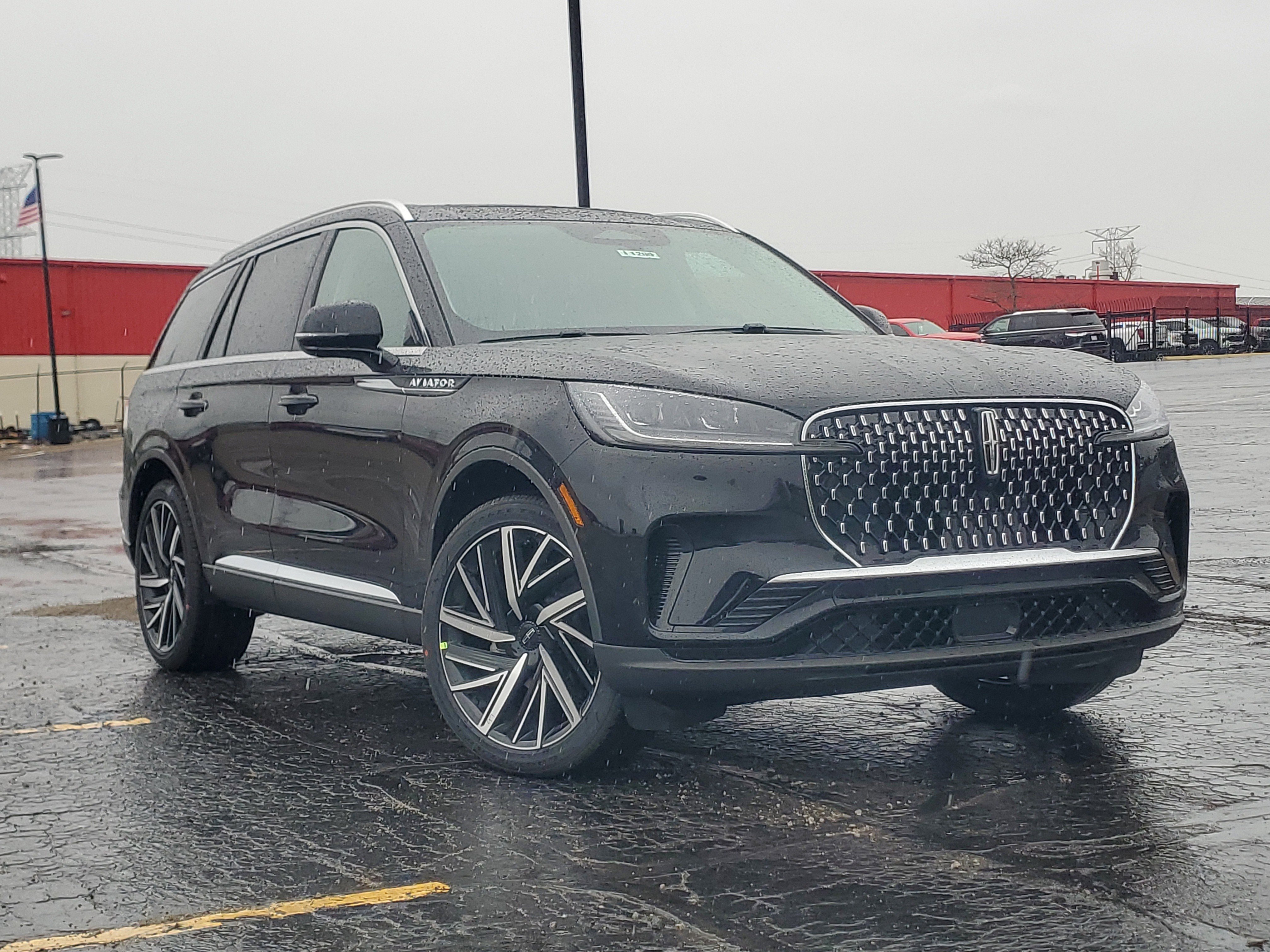 New 2026 Lincoln Aviator Reserve AWD/4WD image 1