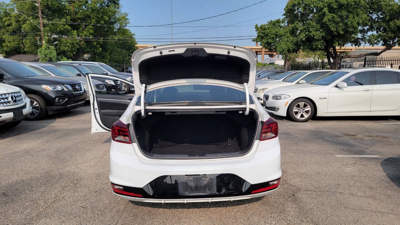 Used 2020 Hyundai Elantra Value Edition FWD image 26