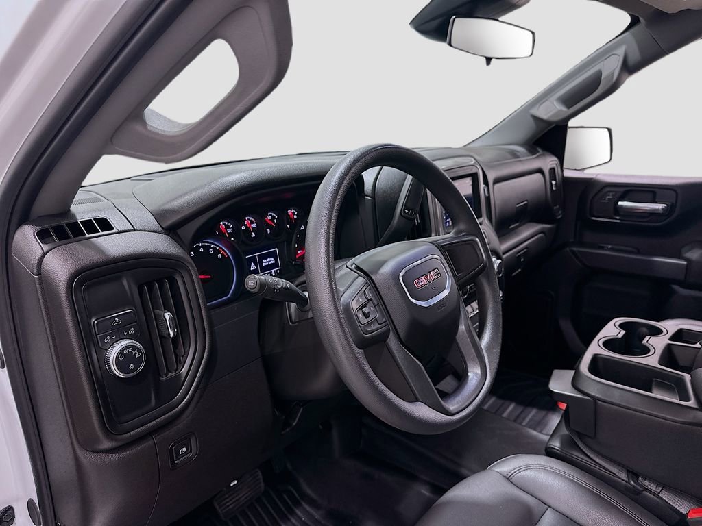 Used 2024 GMC Sierra 1500 Pro w/ Pro Value Package image 9