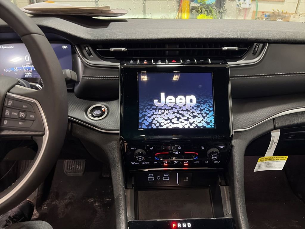 Certified 2024 Jeep Grand Cherokee L Altitude image 14