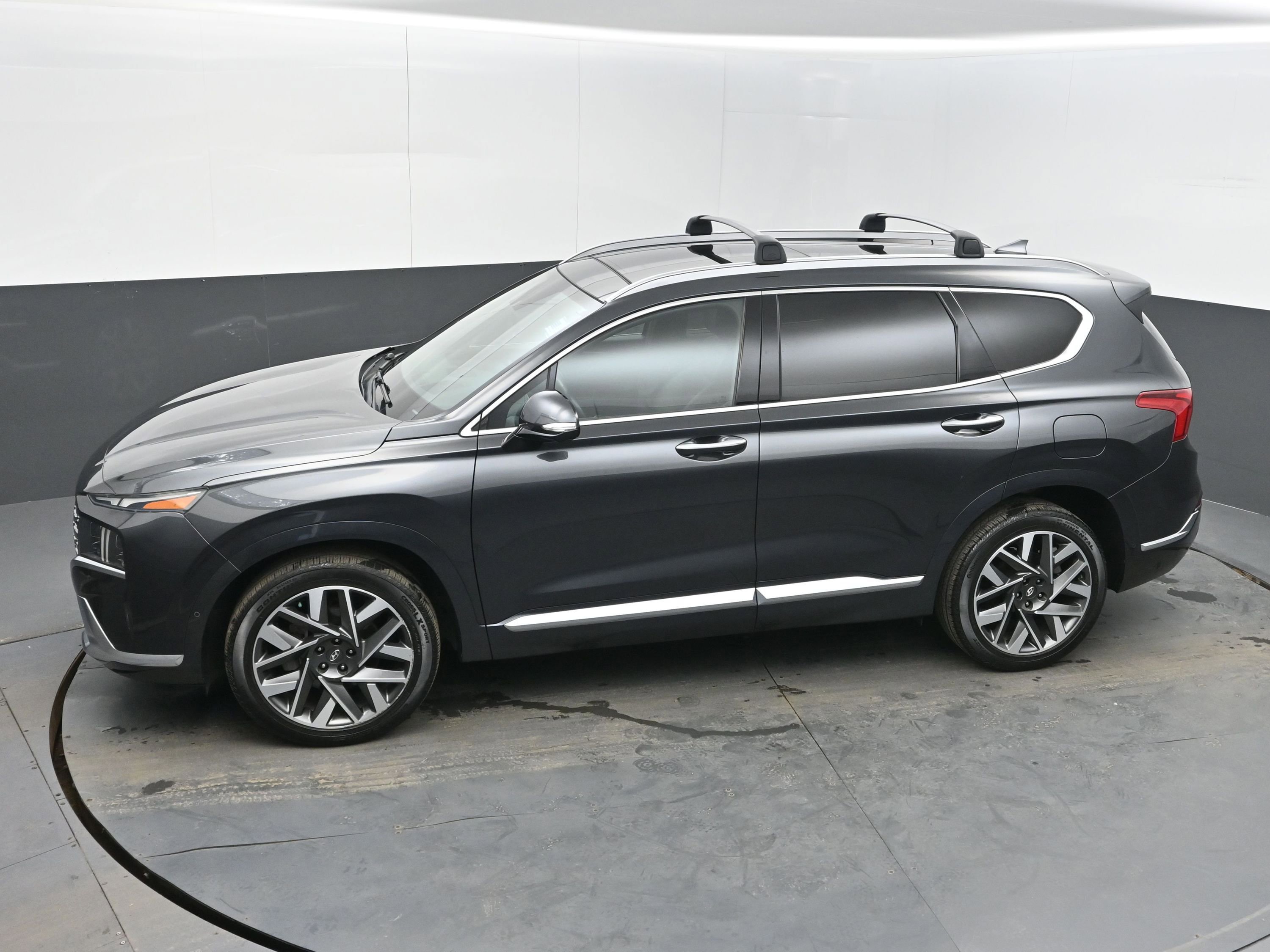 Used 2023 Hyundai Santa Fe Calligraphy image 32