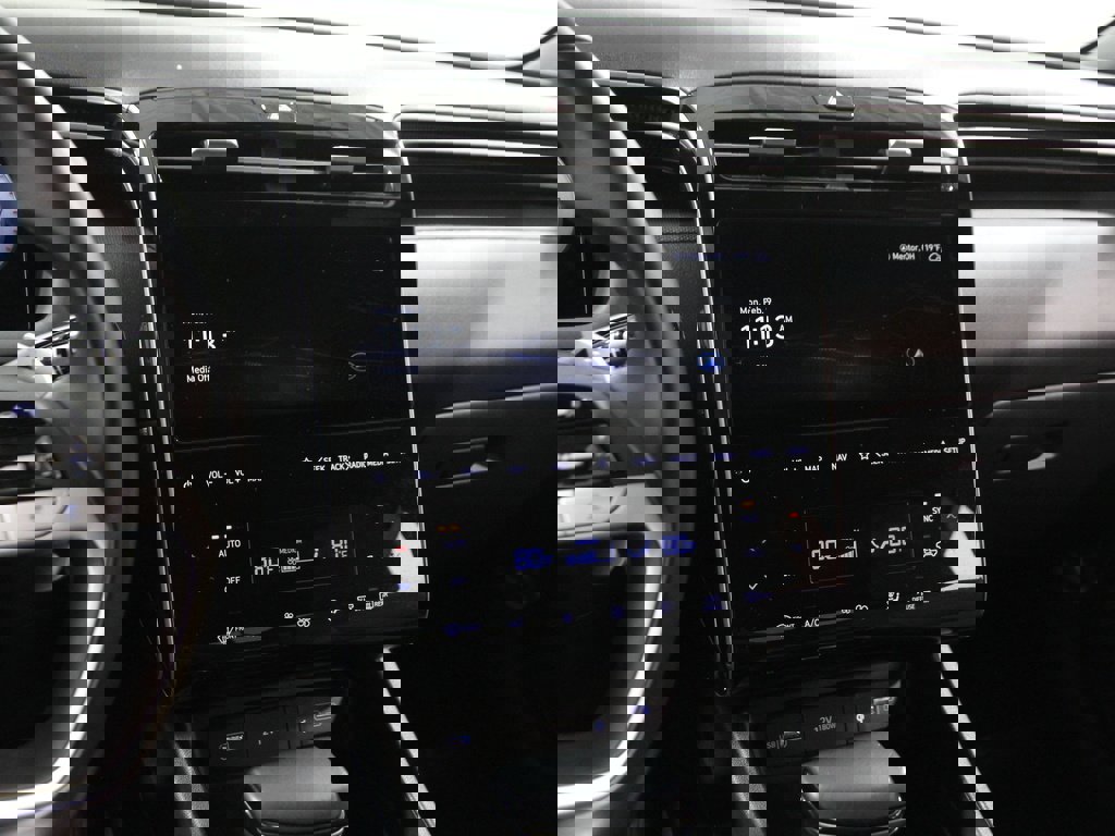 Certified 2023 Hyundai Santa Cruz SEL Premium image 9