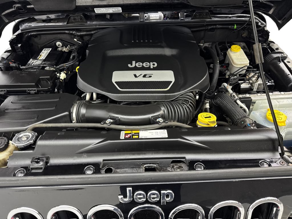 Used 2014 Jeep Wrangler Rubicon w/ Power Convenience Group AWD/4WD image 64