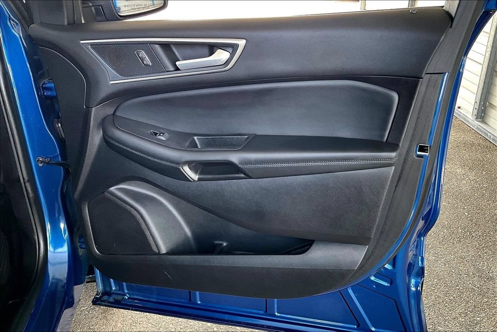 Used 2021 Ford Edge SEL w/ Convenience Package AWD/4WD image 24