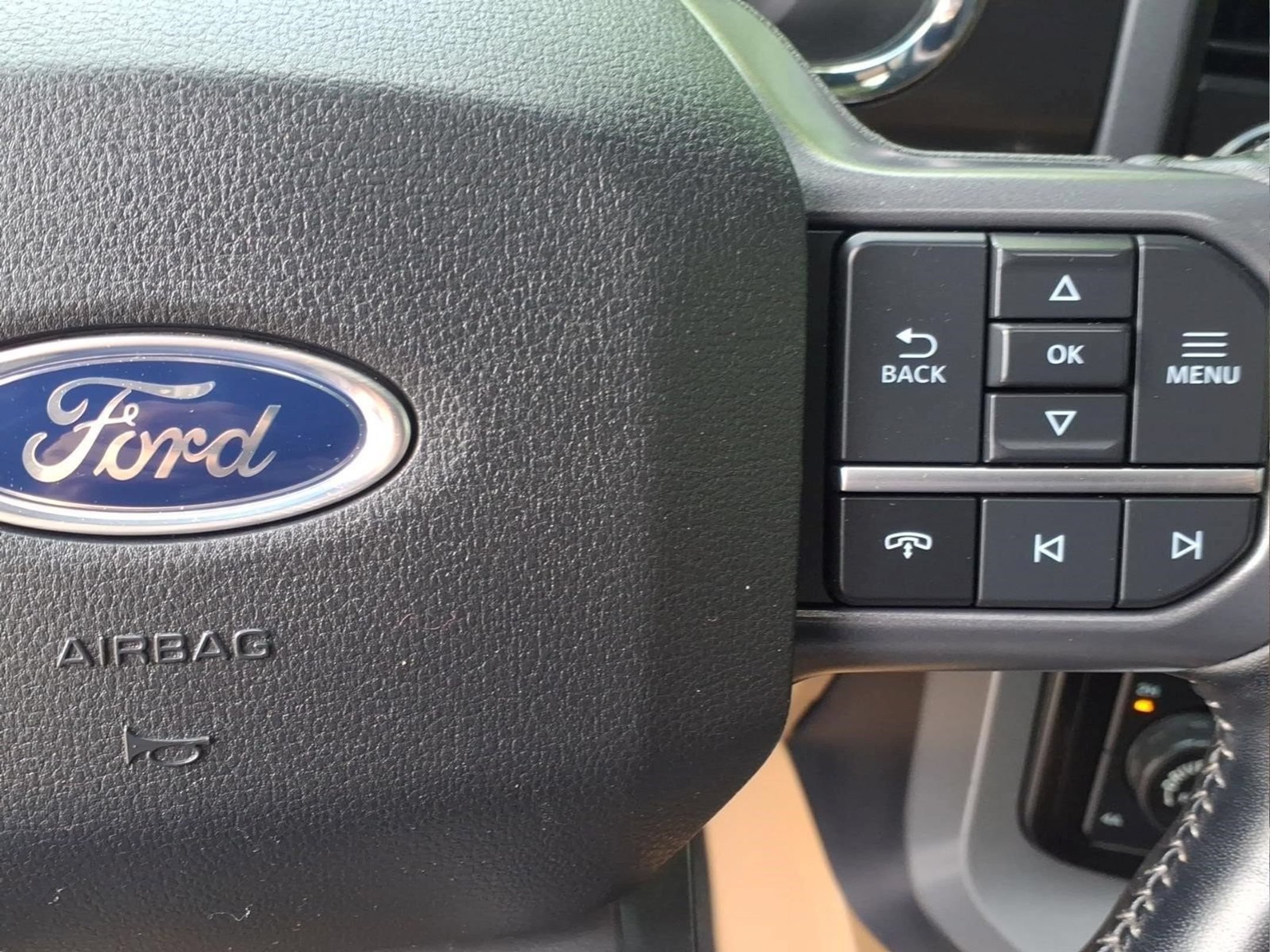 Used 2023 Ford F150 Lariat w/ Equipment Group 502A High AWD/4WD image 28