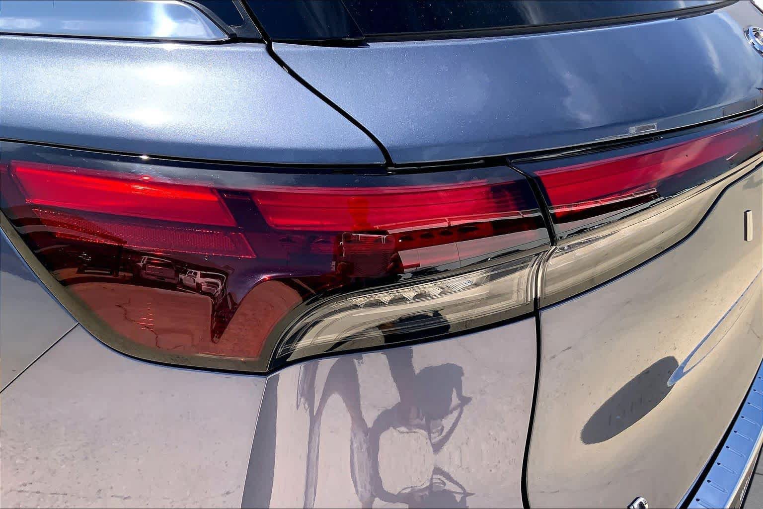Used 2025 INFINITI QX60 Autograph w/ Cargo Package AWD/4WD image 29