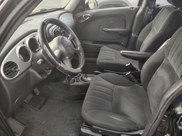 Used 2005 Chrysler PT Cruiser FWD image 7