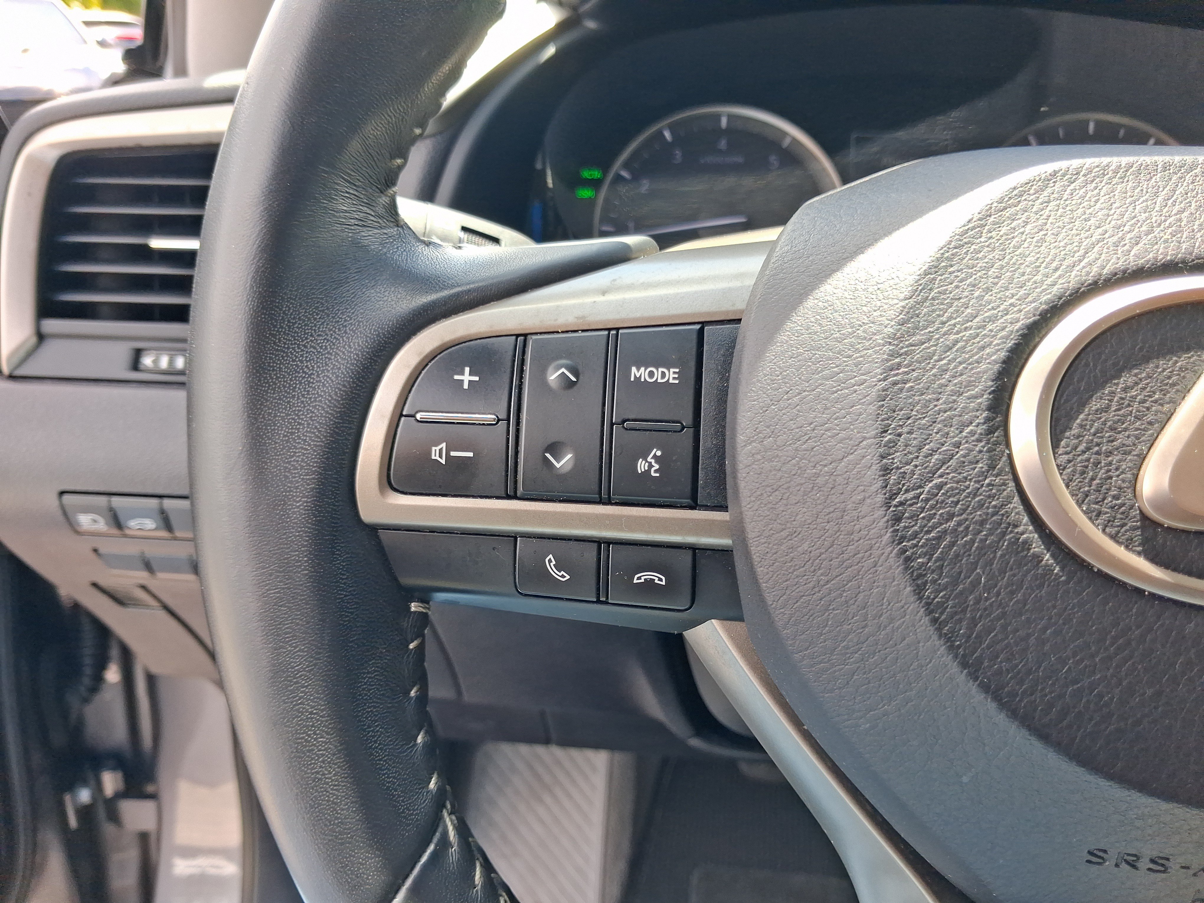 Used 2019 Lexus RX 350 FWD w/ Accessory Package image 15