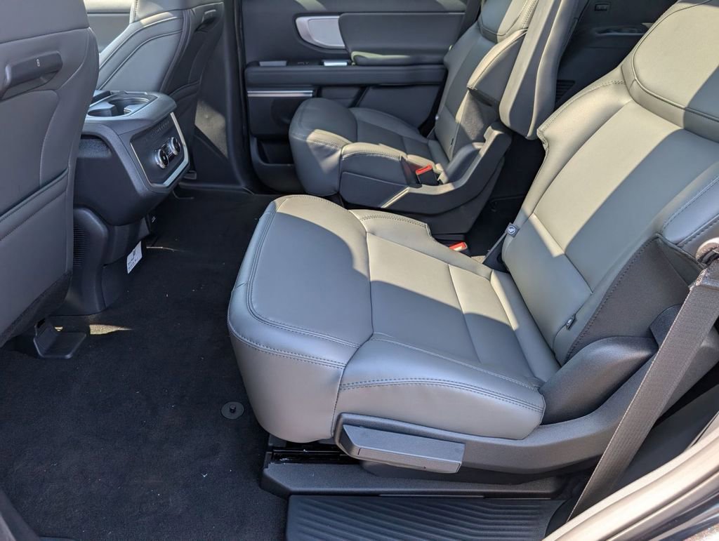 New 2026 Ford Expedition Active AWD/4WD image 52