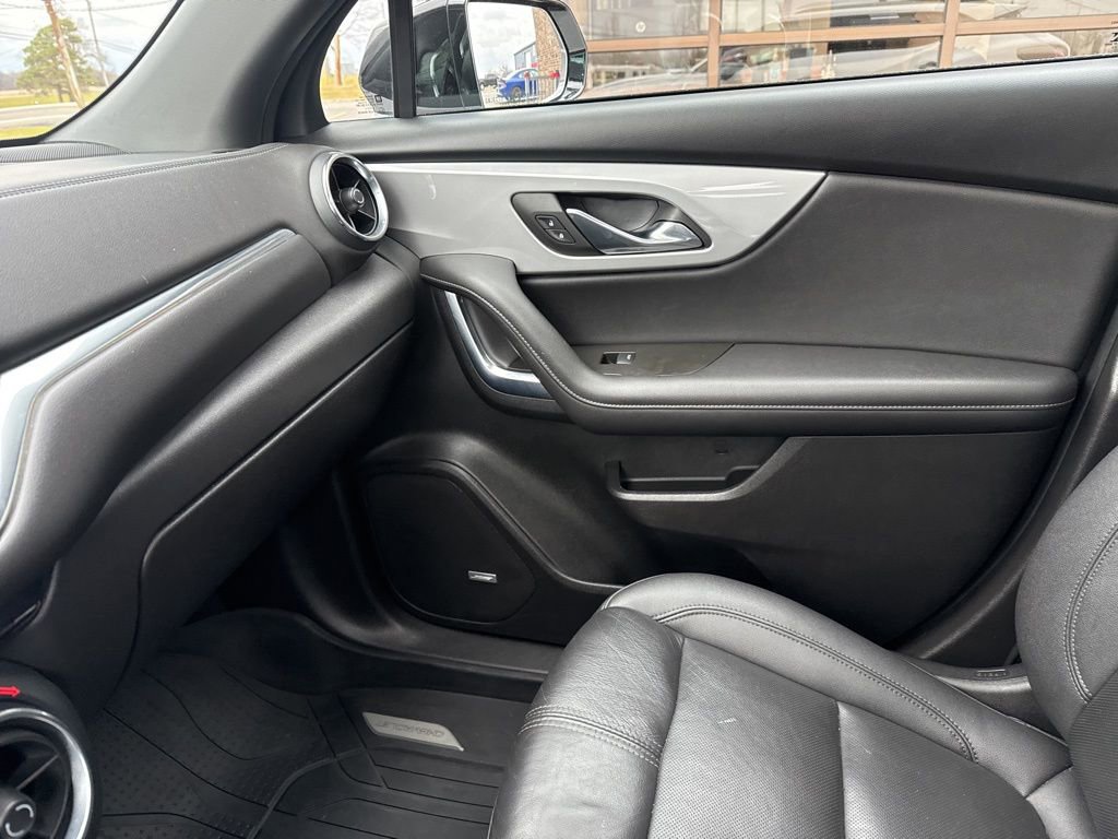 Used 2022 Chevrolet Blazer LT w/ Redline Edition image 61