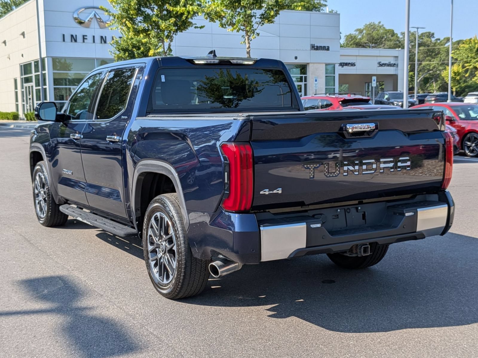 Used 2023 Toyota Tundra Limited w/ Power Package AWD/4WD image 5