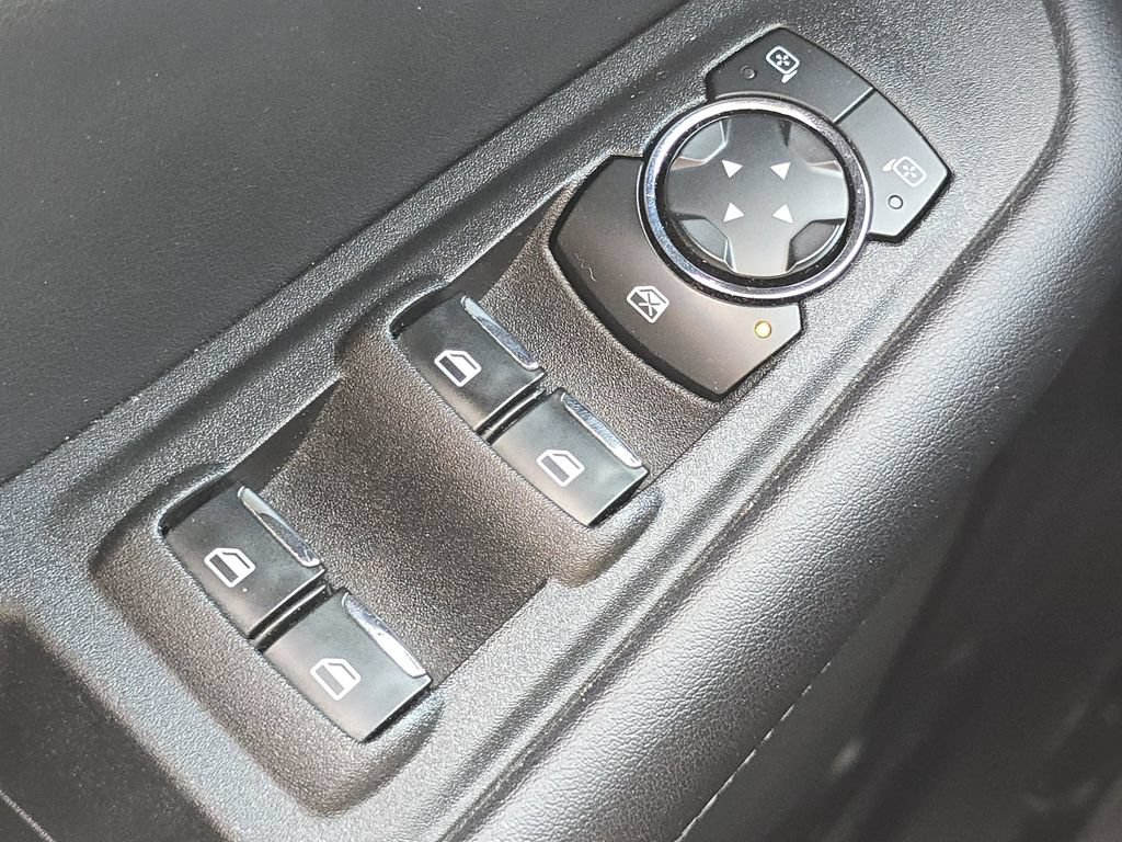 Used 2024 Ford Edge SEL AWD/4WD image 23