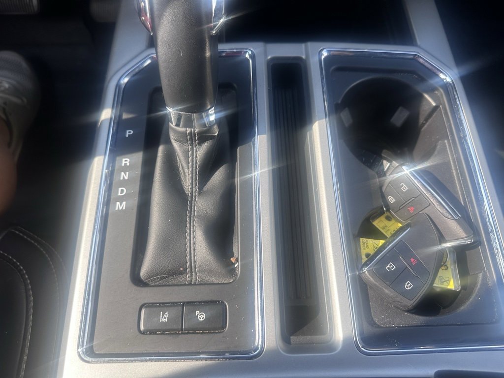 Used 2020 Ford F150 Lariat w/ Equipment Group 502A Luxury image 23