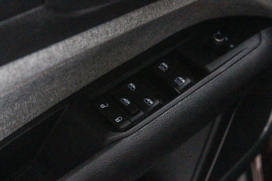 Used 2022 Jeep Compass Sport FWD image 21