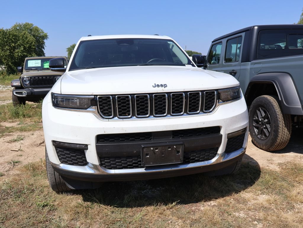 Used 2021 Jeep Grand Cherokee L Limited w/ Trailer Tow Group (B) AWD/4WD image 6