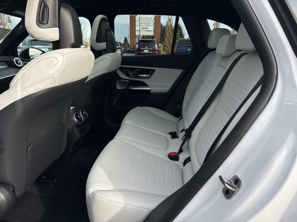 New 2026 Mercedes-Benz GLC 300 4MATIC image 13