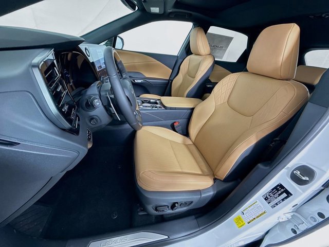 New 2026 Lexus RX 450h AWD image 16