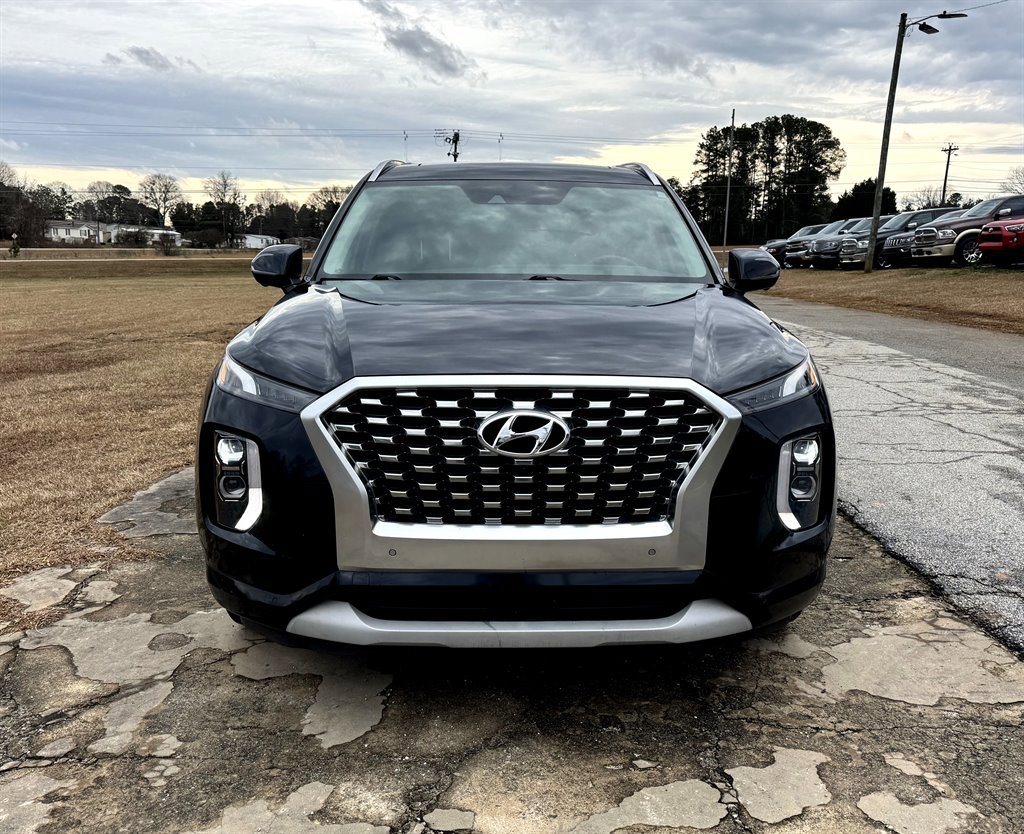 Used 2021 Hyundai Palisade Limited image 2